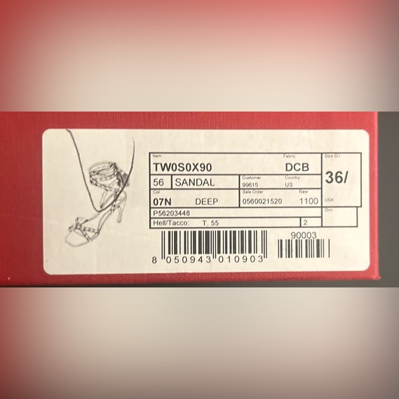 Valentino Garavani GOLD ON GOLD Wrap Around Sandal/Heel - Picture 9 of 9